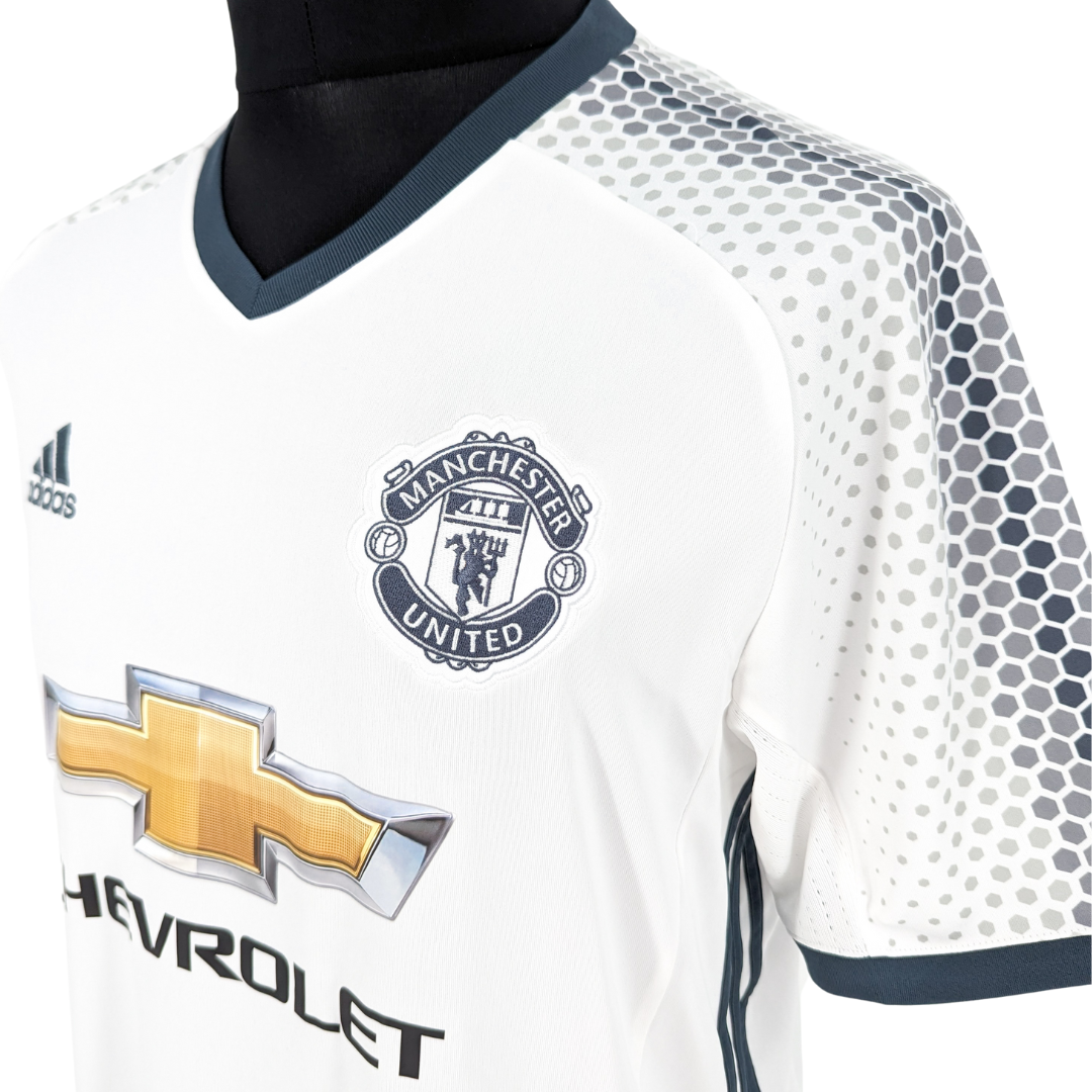 Manchester United alternate football shirt 2016/17