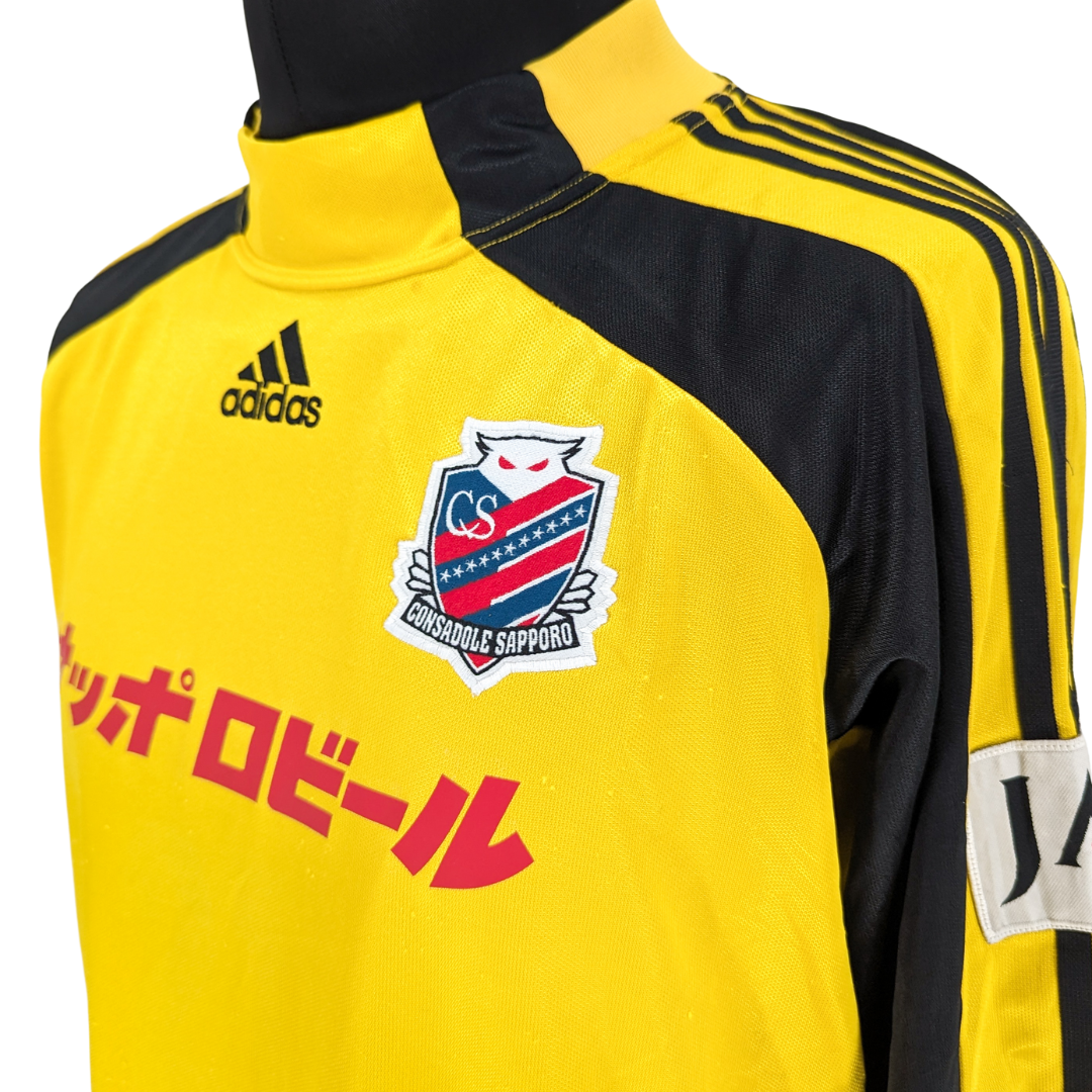 Consadole Sapporo goalkeeper football shirt 1999/00