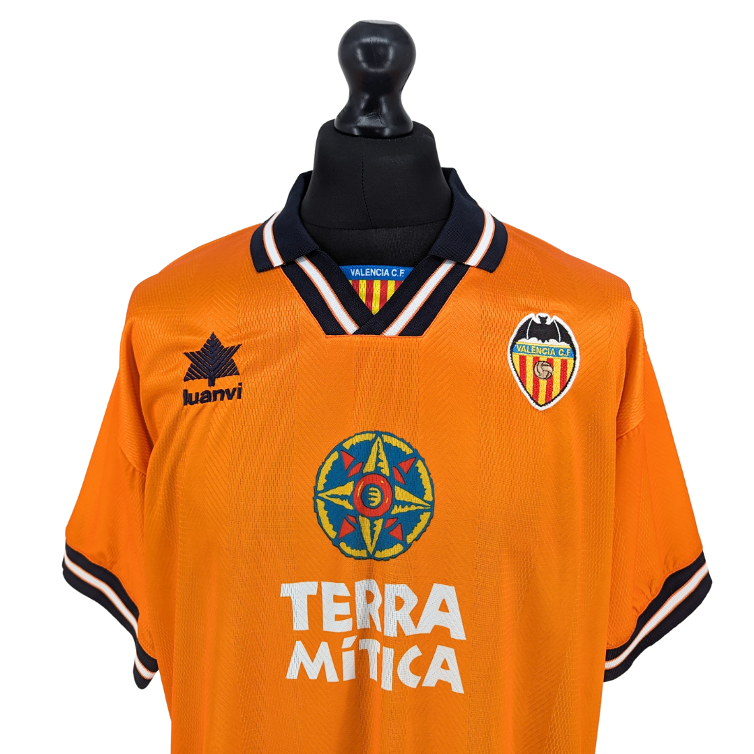 Valencia away football shirt 1998/99