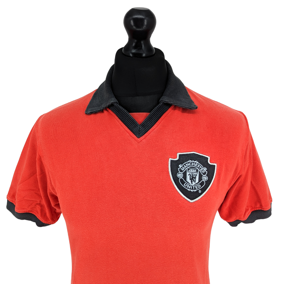 Manchester United retro football shirt 2002