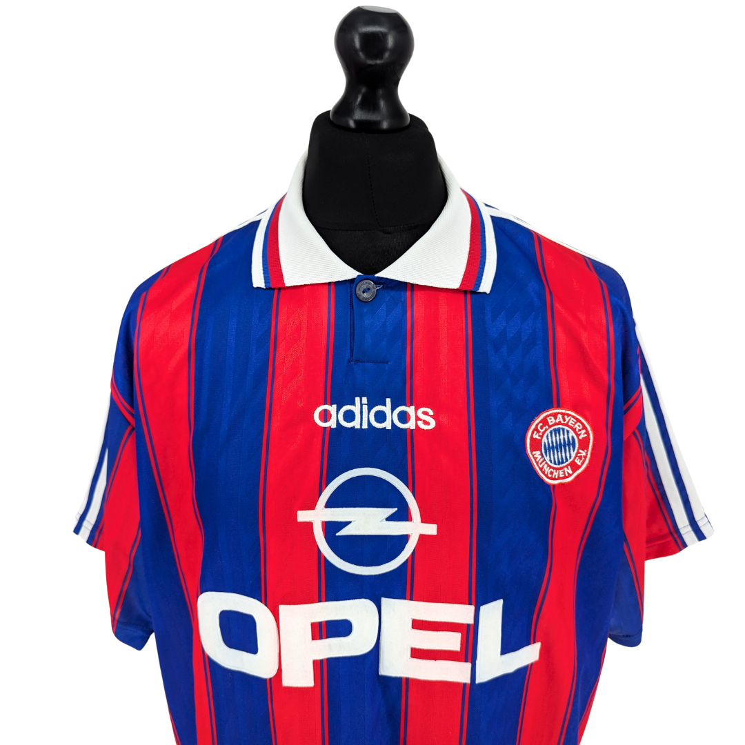 Bayern Munich home football shirt 1995/97