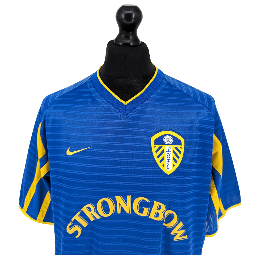 Leeds United alternate football shirt 2001/03