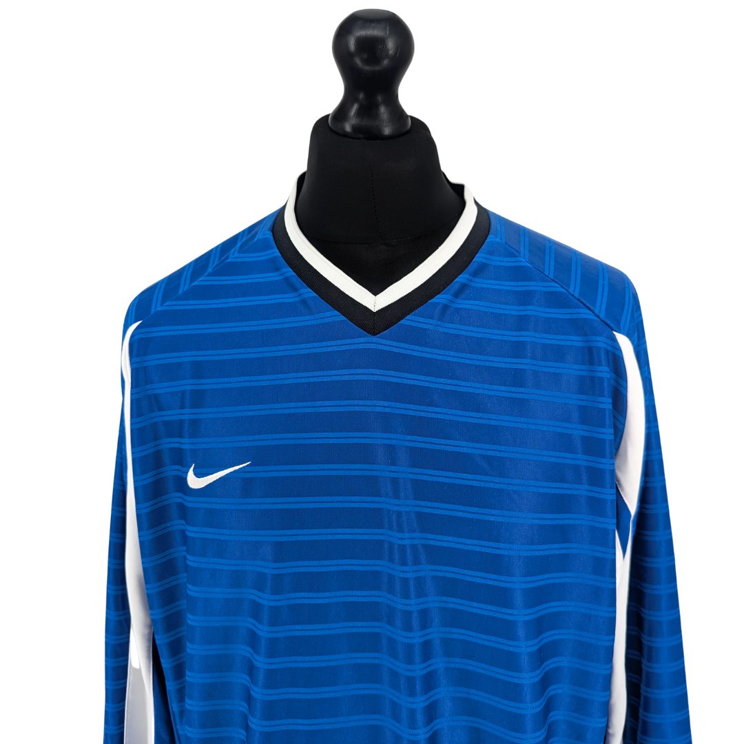 Nike template football shirt 2002/03