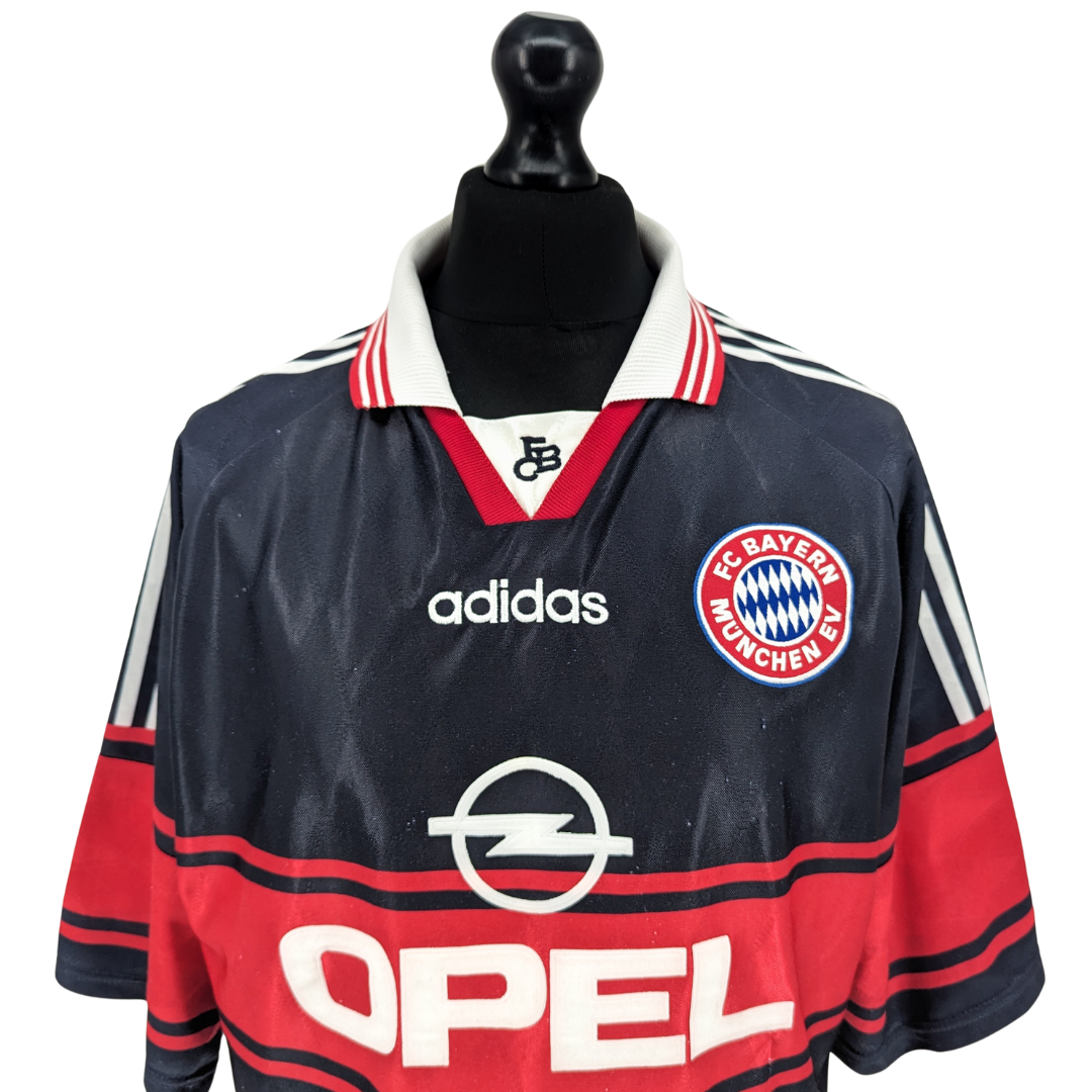 Bayern Munich home football shirt 1997/99