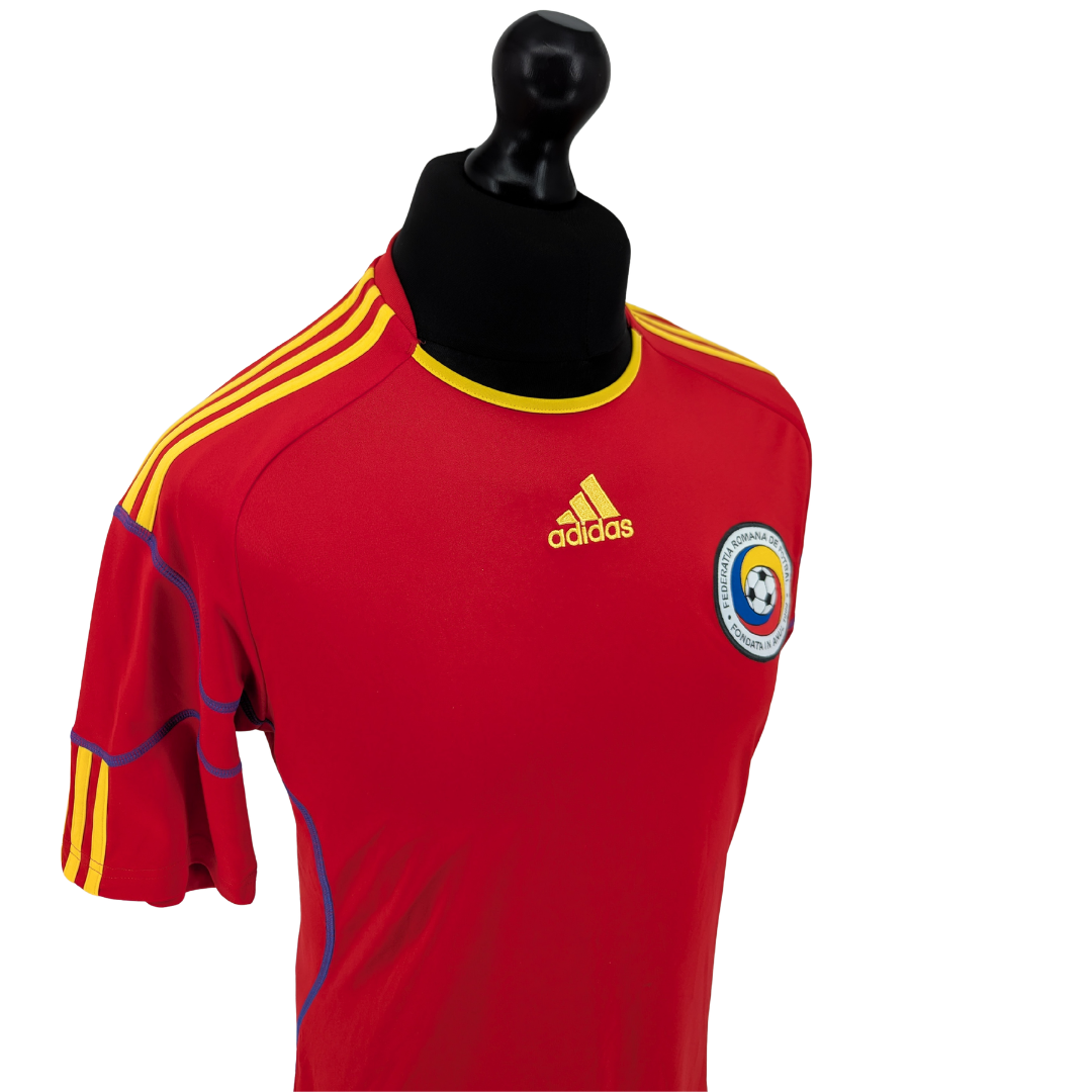 Romania away football shirt 2010/11 - (M)