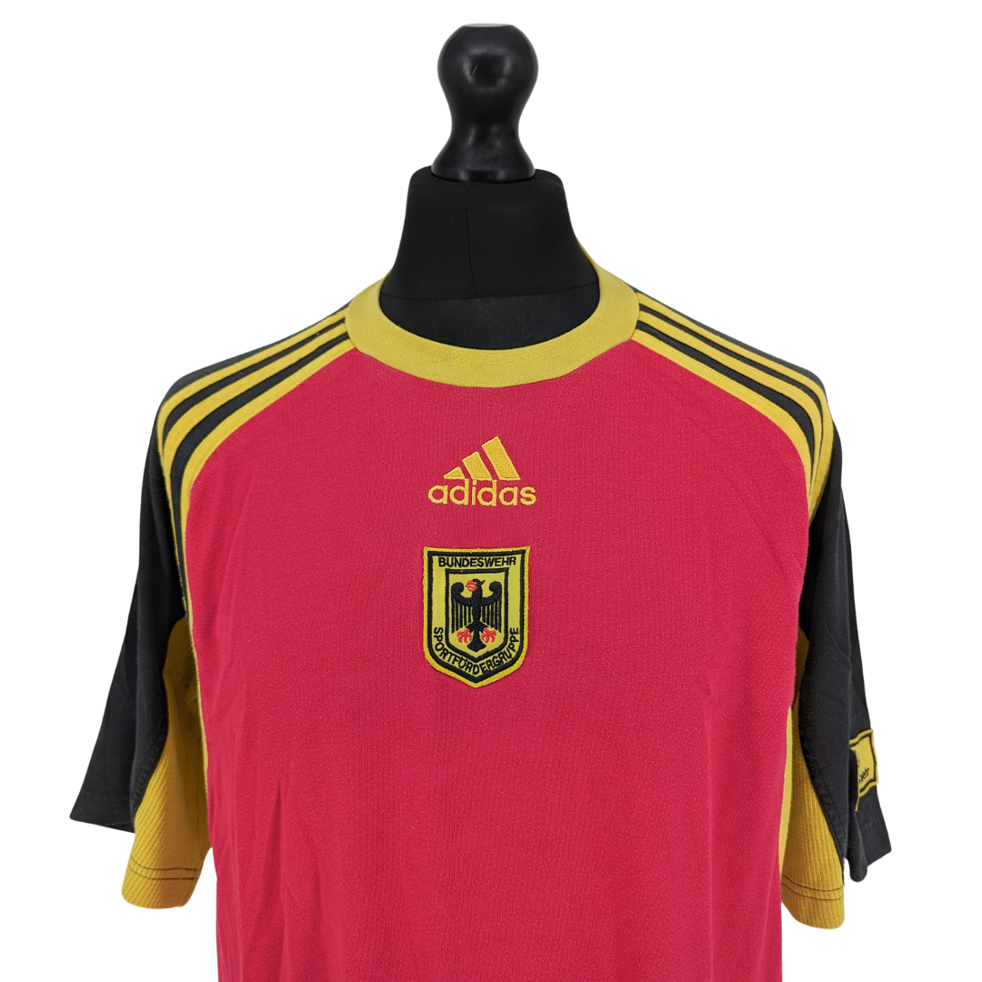 Sportfördergruppe der Bundeswehr training football shirt 1998/00