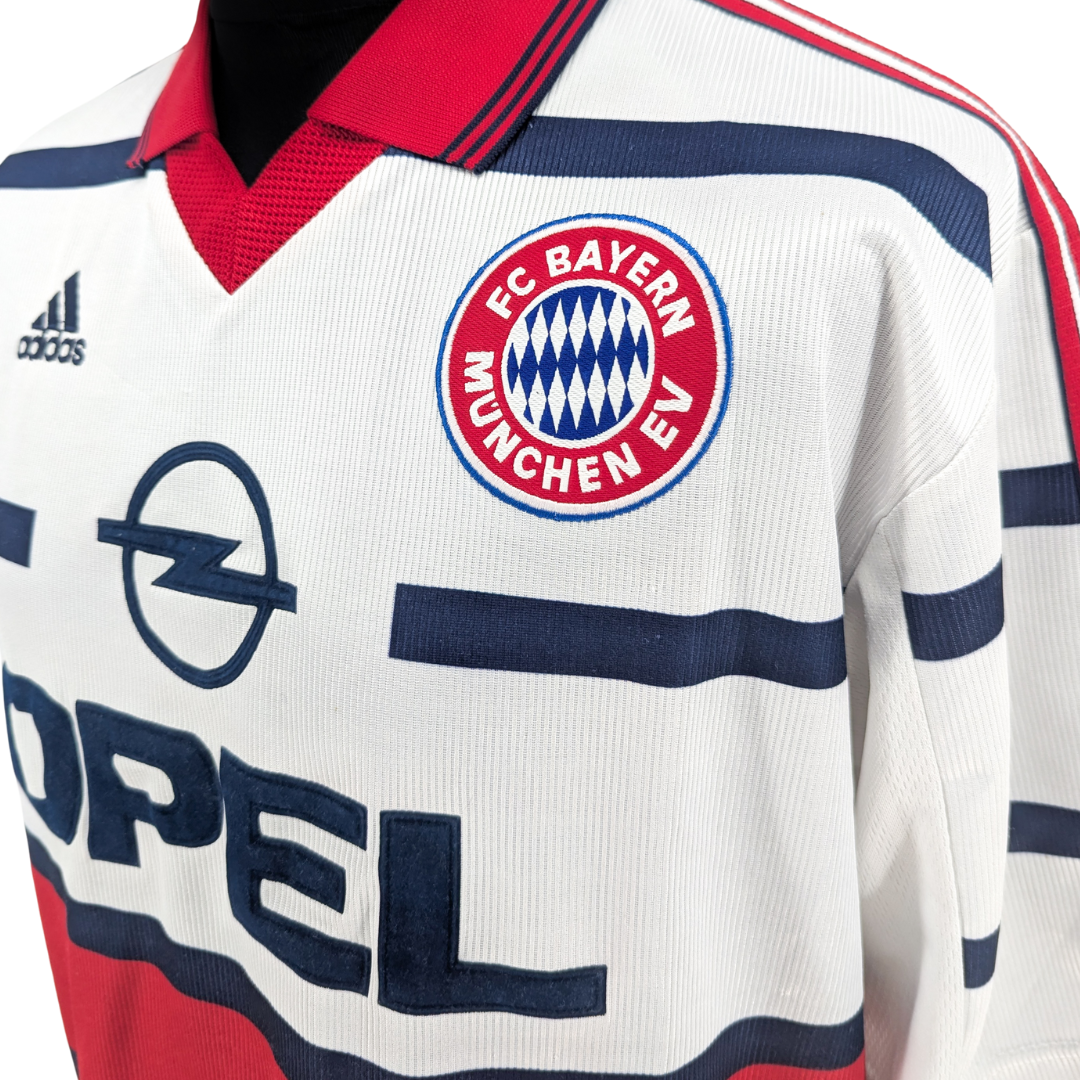 Bayern Munich away football shirt 1998/00