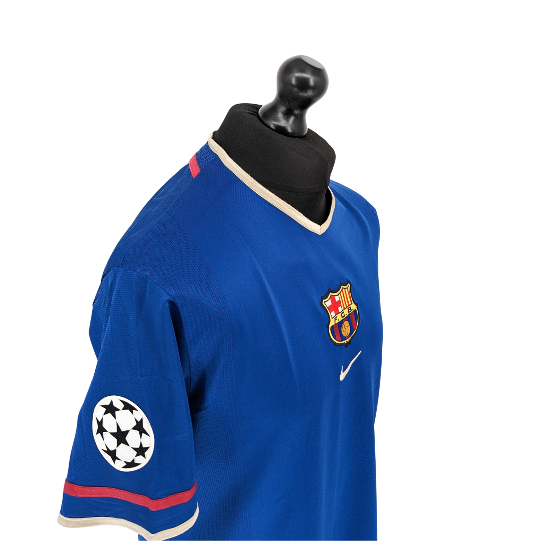Barcelona alternate football shirt 2001/02