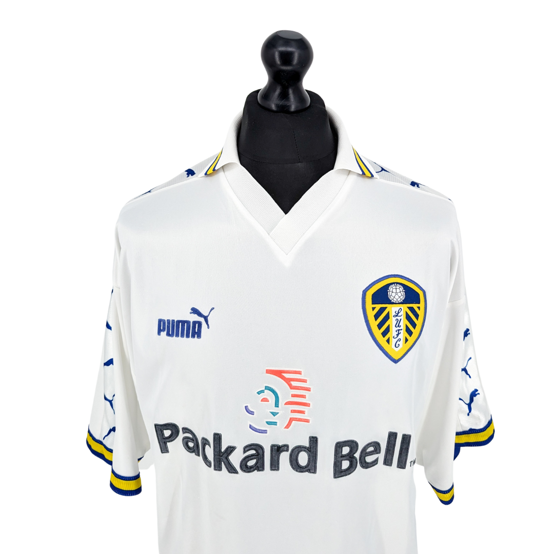 Leeds United home football shirt 1998/00