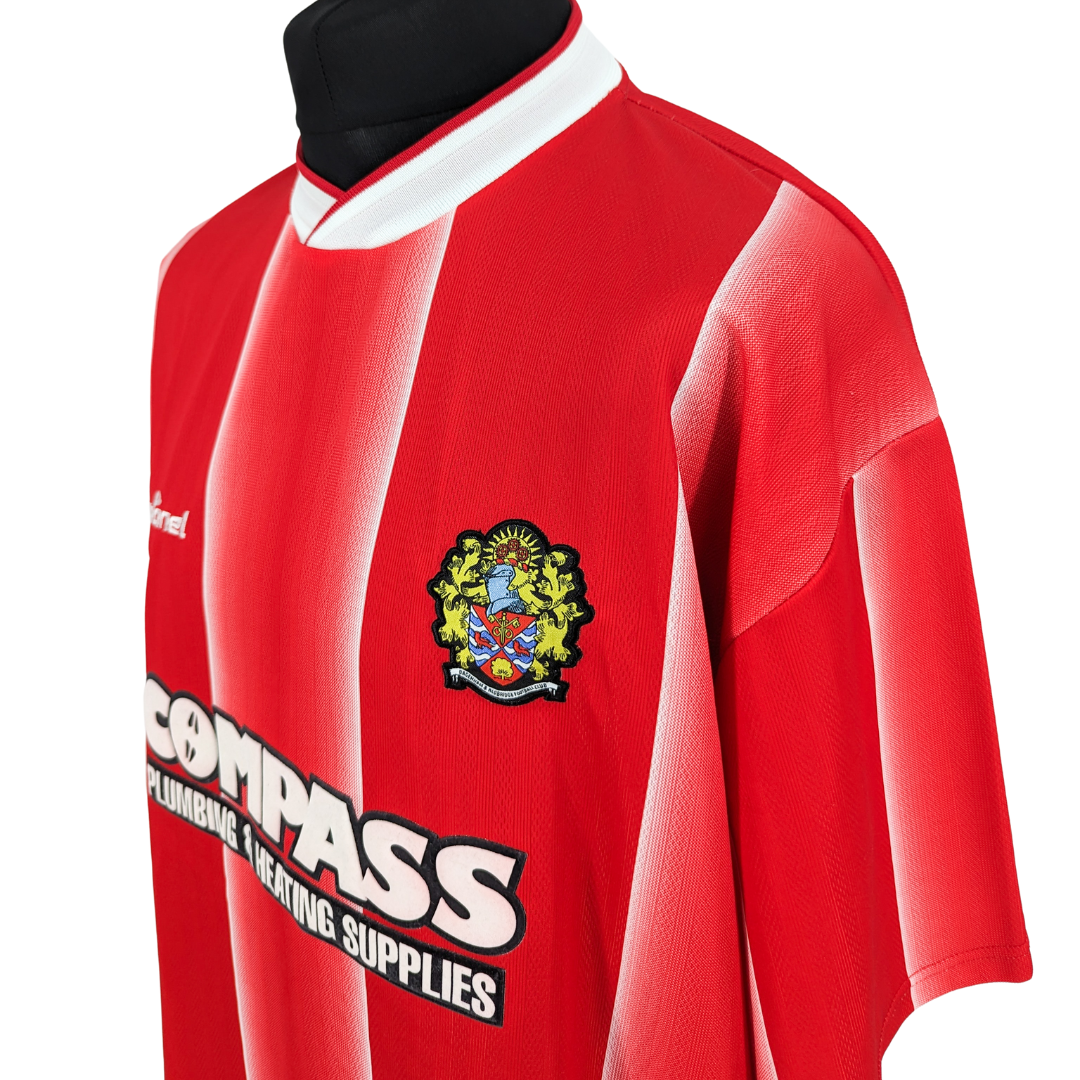 Dagenham & Redbridge home football shirt 2003/05