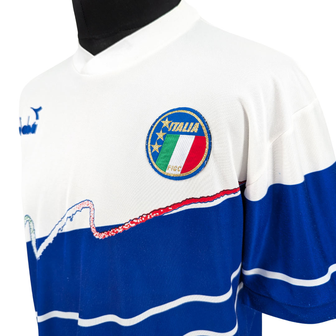 Italy training football shirt 1990/92