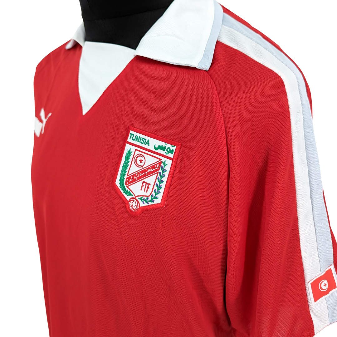 Tunisia away football shirt 2004/06