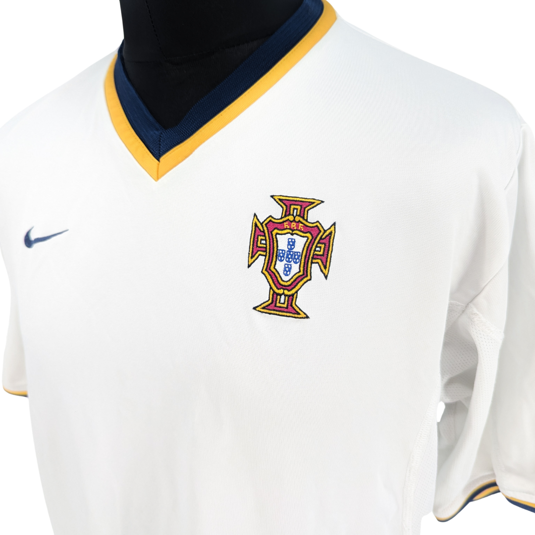 Portugal away football shirt 2000/02