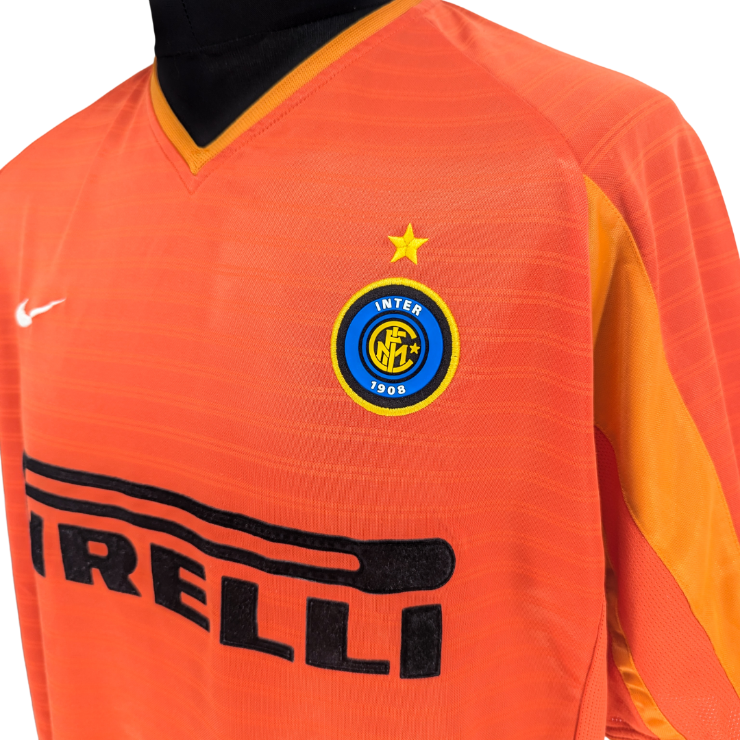 Inter Milan alternate football shirt 2001/02