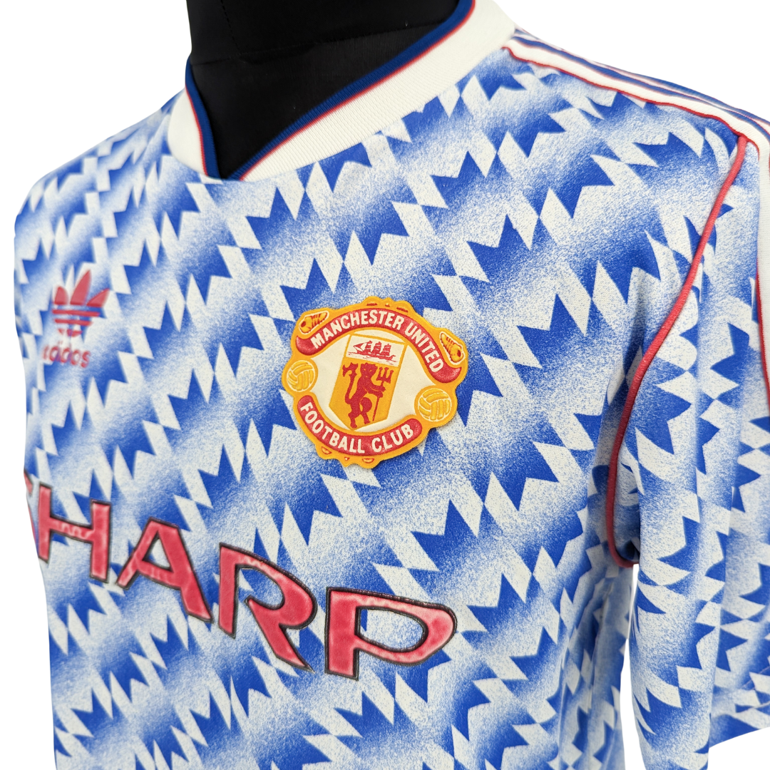 Manchester United away football shirt 1990/92