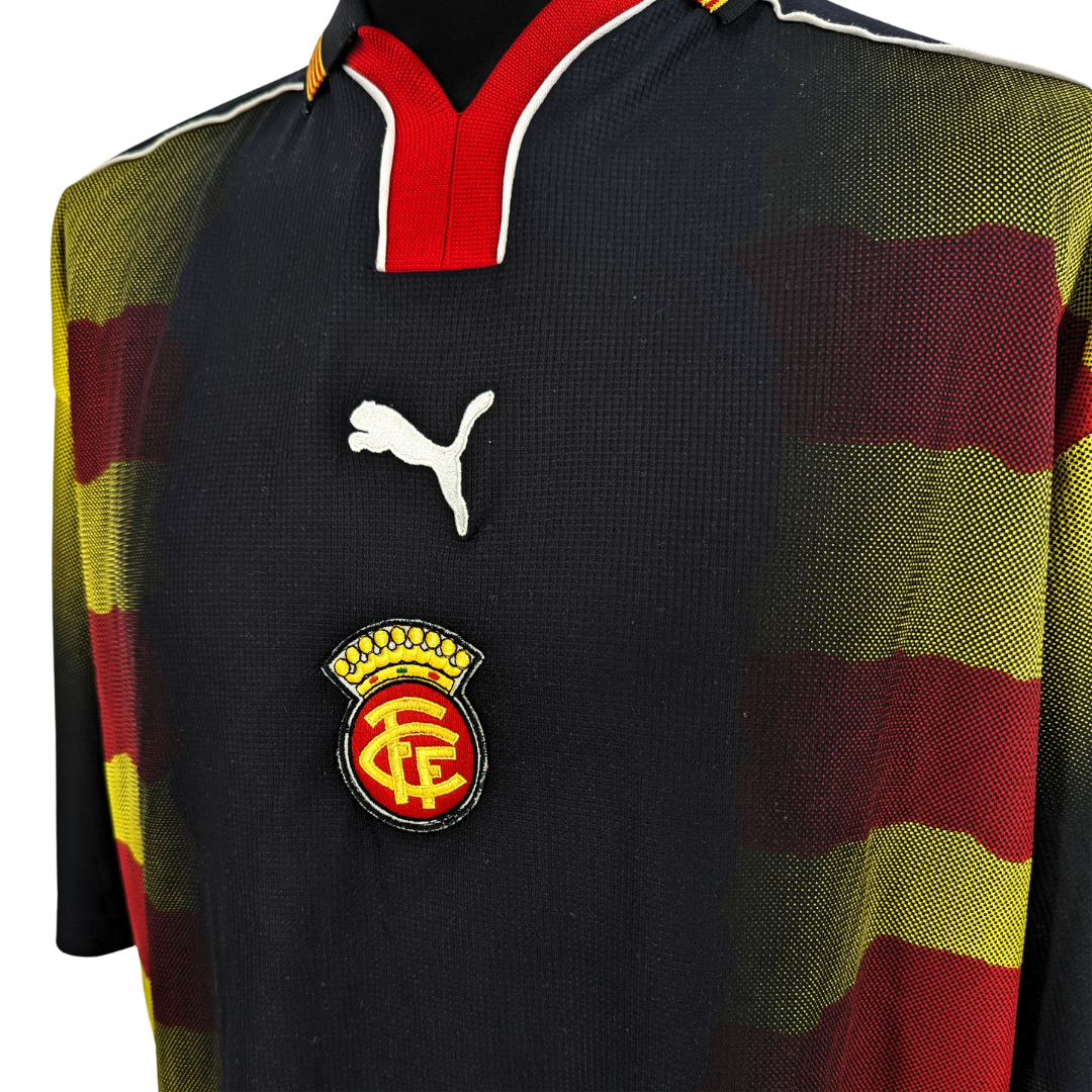 Catalunya away football shirt 1999/00