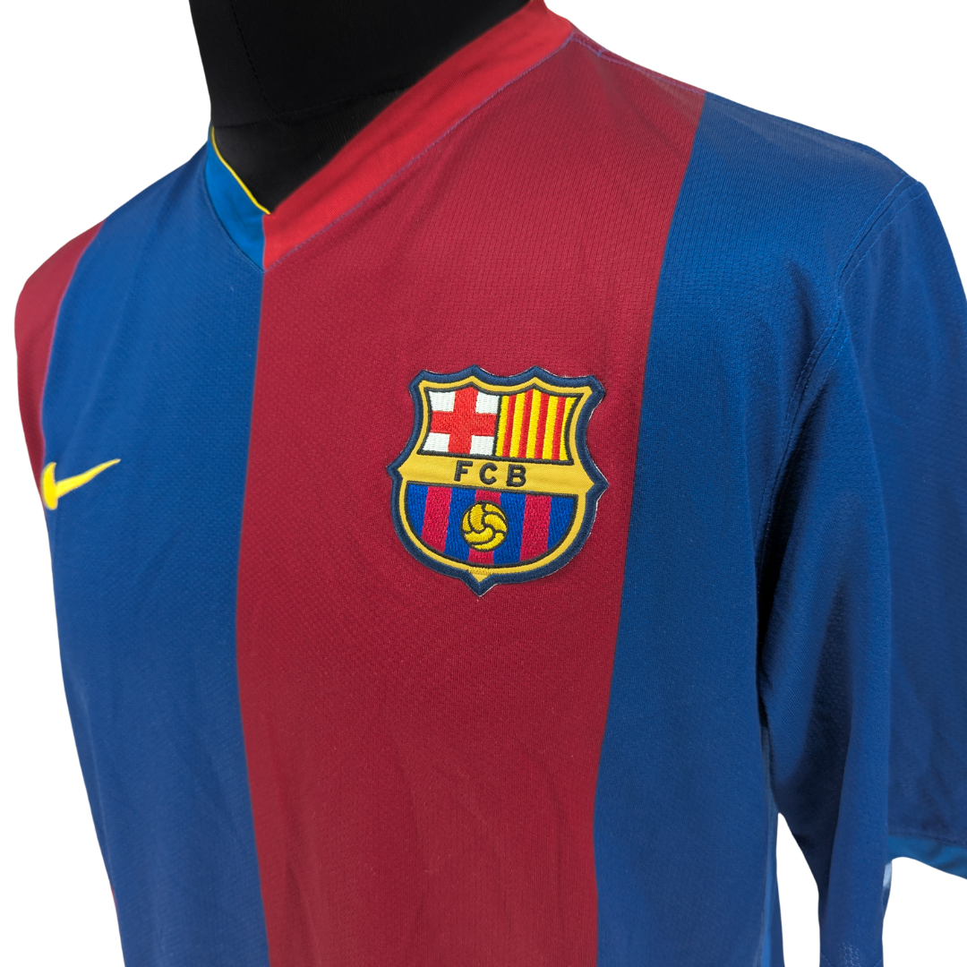 Barcelona home football shirt 2006/07