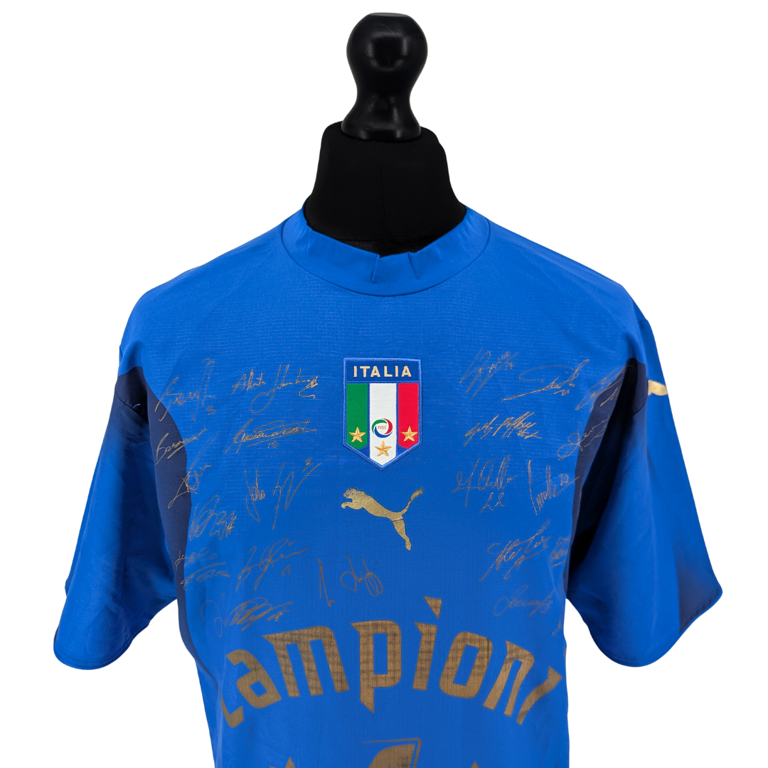 Italy 'Campioni Del Mondo' signed home football shirt 2006/07 - (L)