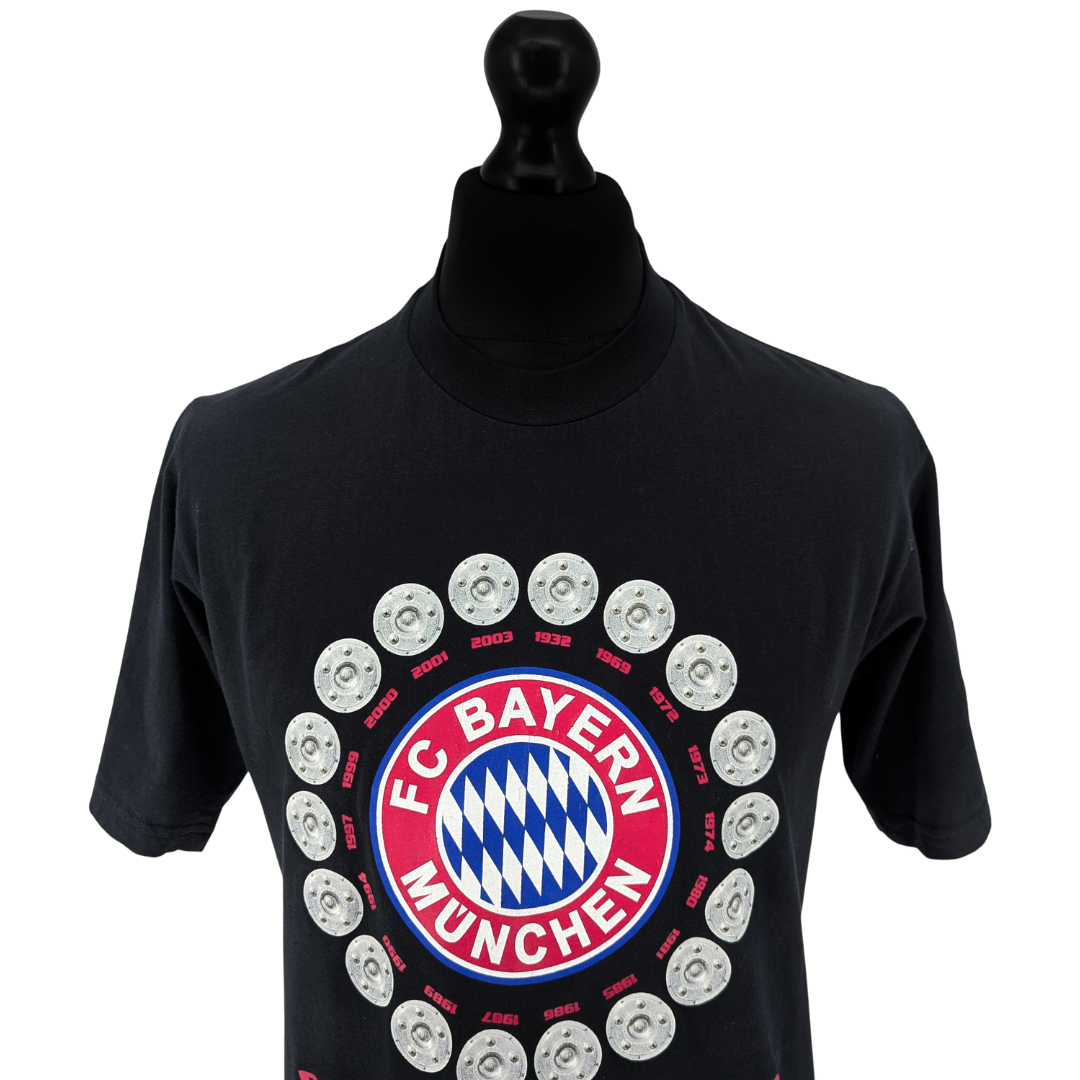 Bayern Munich 'Deutscher Meister' football t-shirt 2003 - (S)