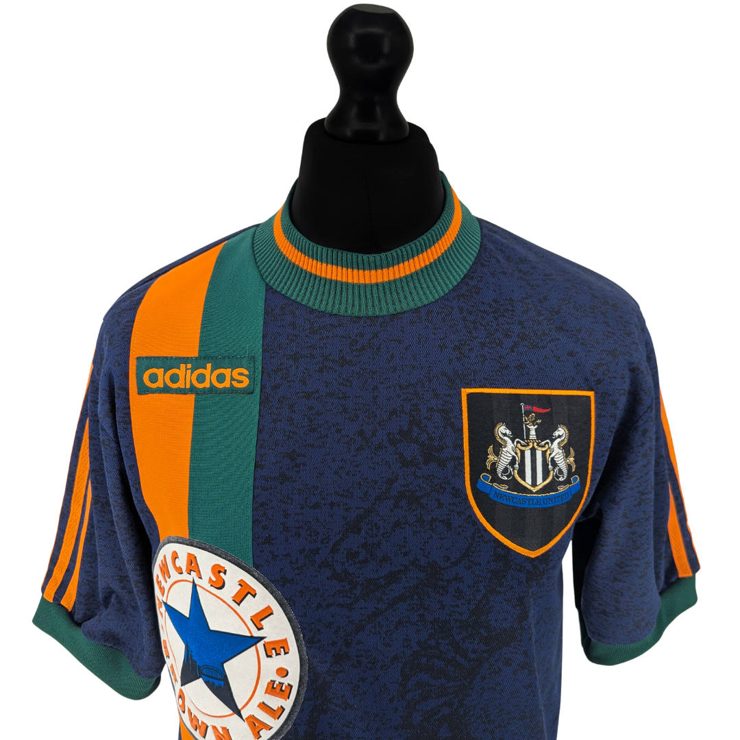 Newcastle United away football shirt 1997/98 - (S)