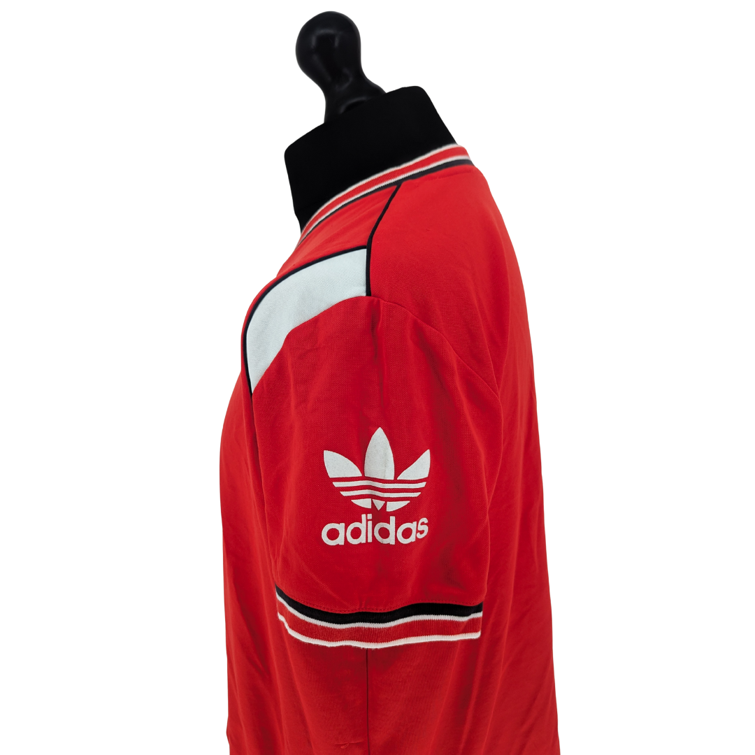 Manchester United home football shirt 1984/86 - (XL)