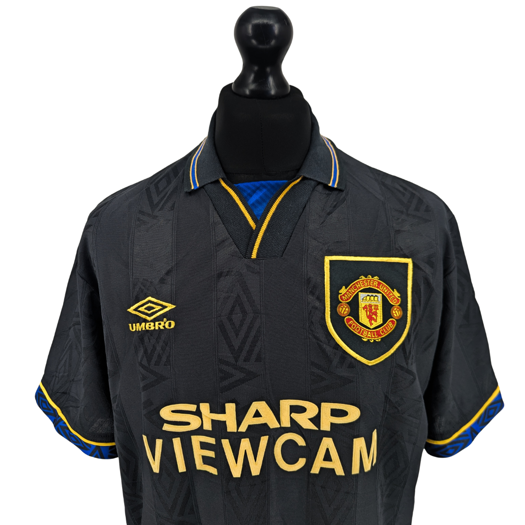 Manchester United away football shirt 1993/95 - (L)