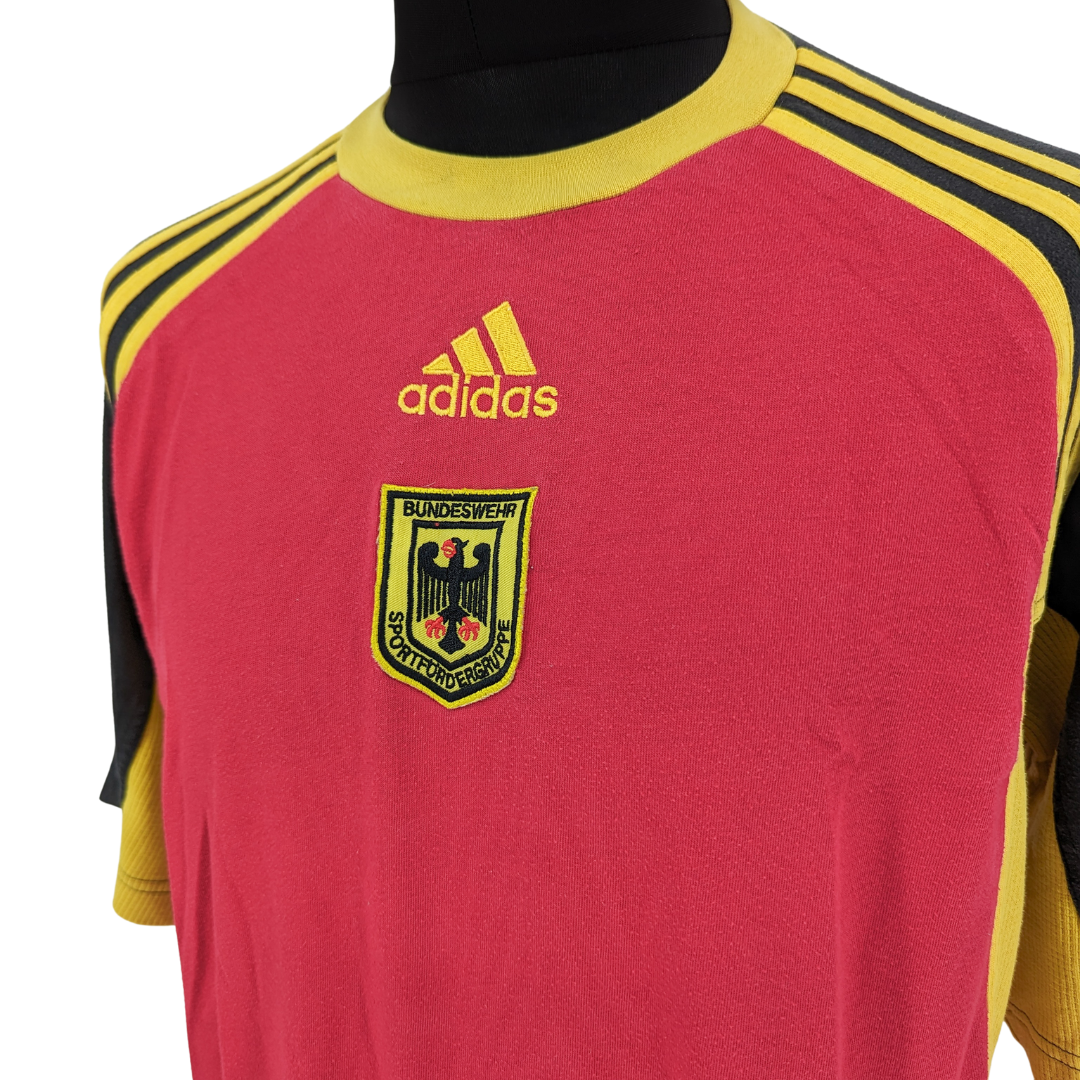 Sportfördergruppe der Bundeswehr training football shirt 1998/00