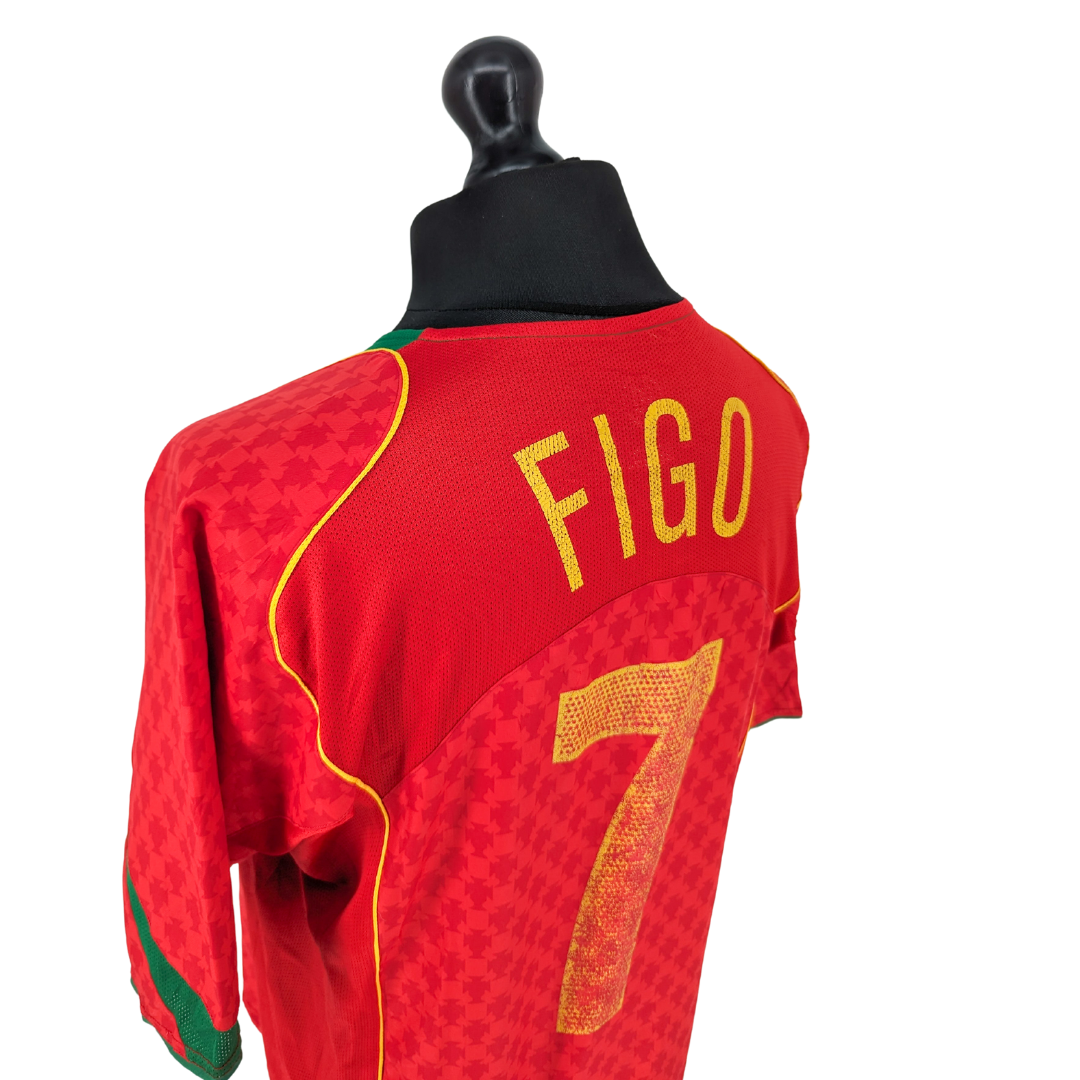 Portugal home football shirt 2004/06