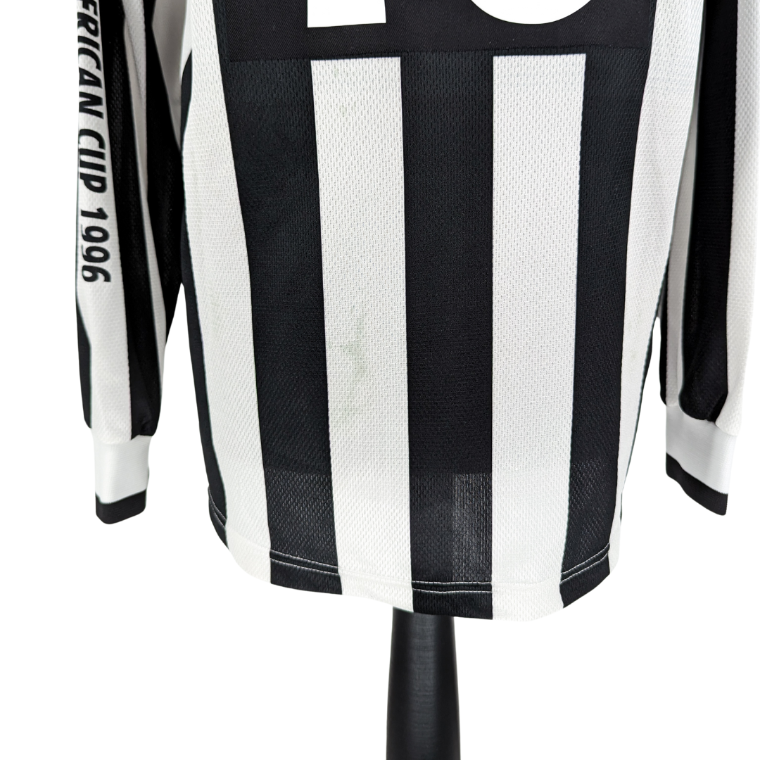 Juventus 'Intercontinental Cup' home football shirt 1996