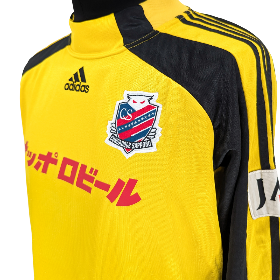 Consadole Sapporo goalkeeper football shirt 1999/00