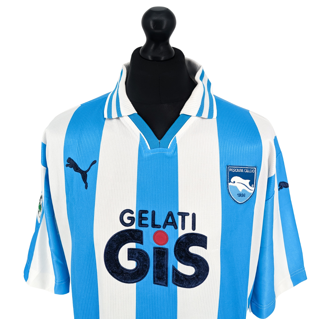 Pescara home football shirt 1999/01