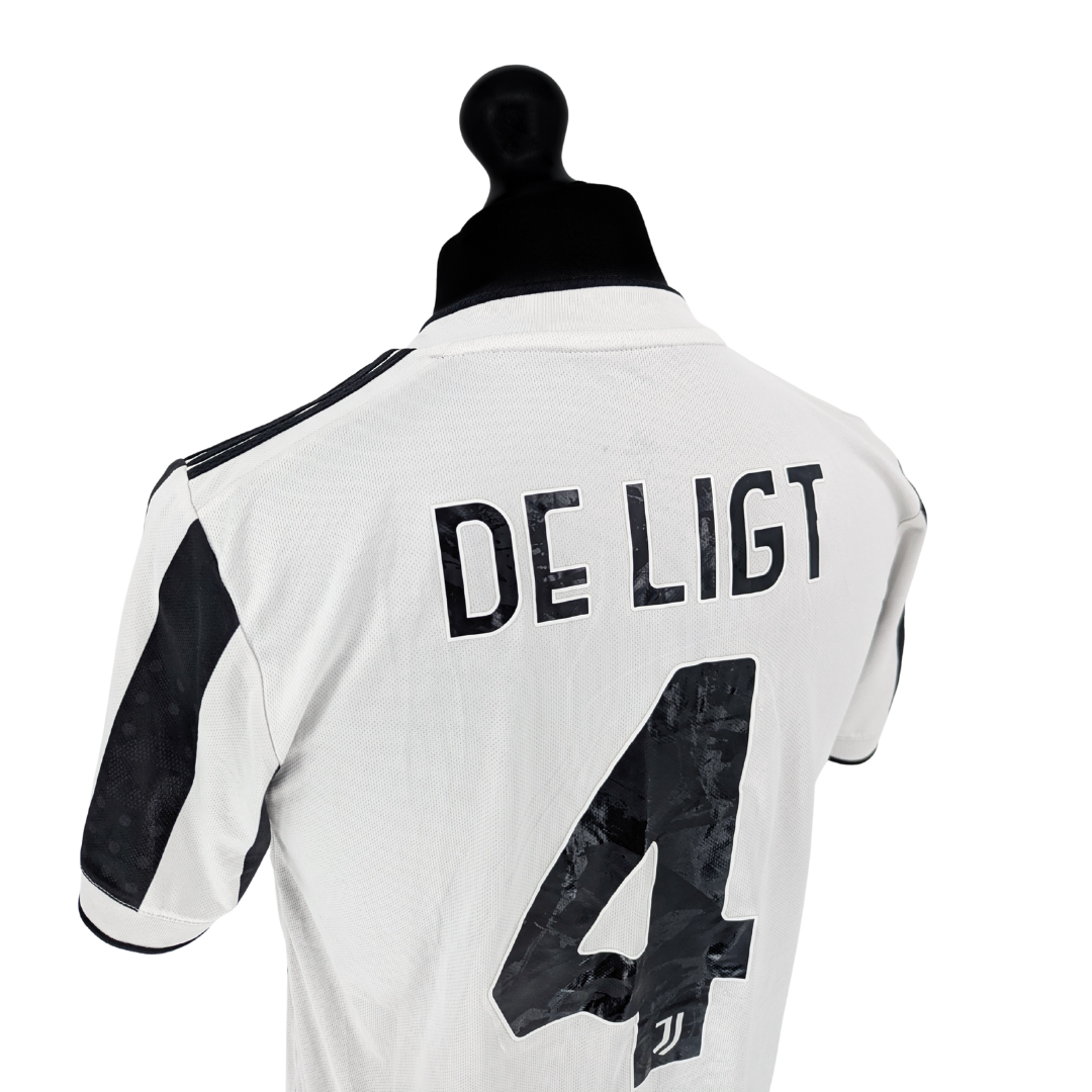 Juventus home football shirt 2020/21 - (M)