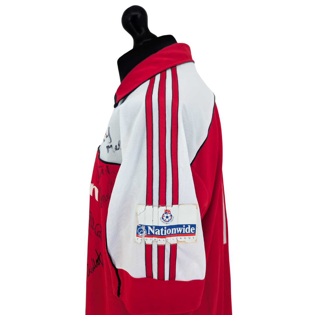 Fulham signed away football shirt 2000/01 - (XL)