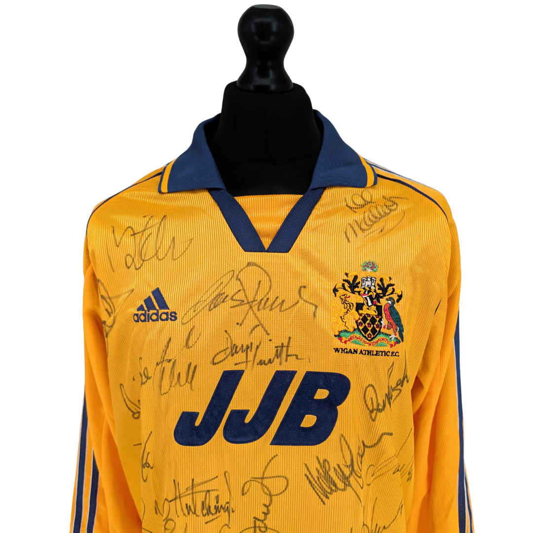 Wigan Athletic signed away football shirt 1999/01 - (M)