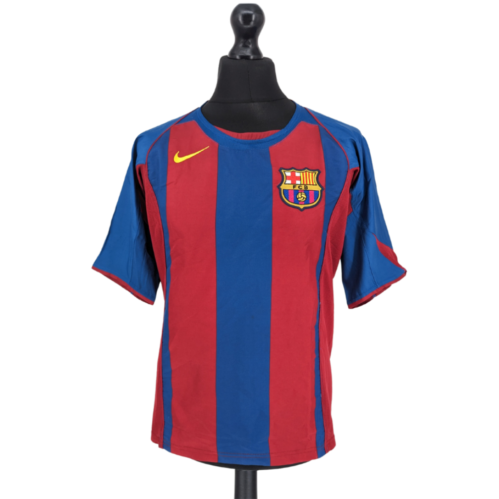 Barcelona home football shirt 2004/05