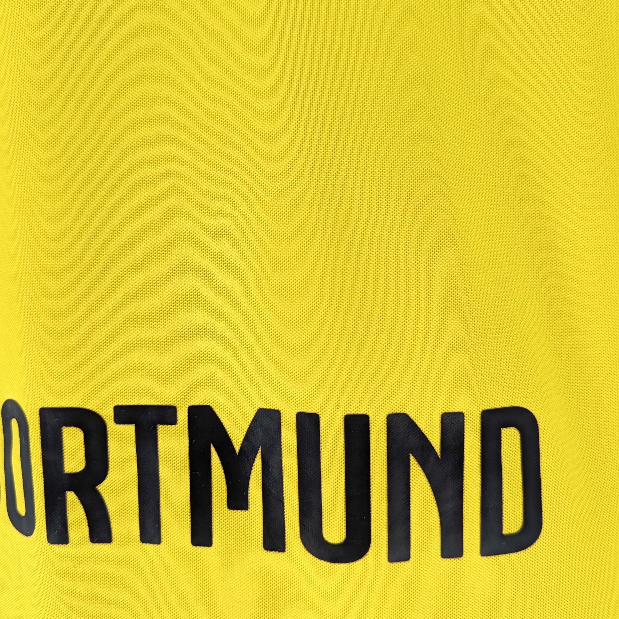 Borussia Dortmund home football shirt 2015/16 - (M)