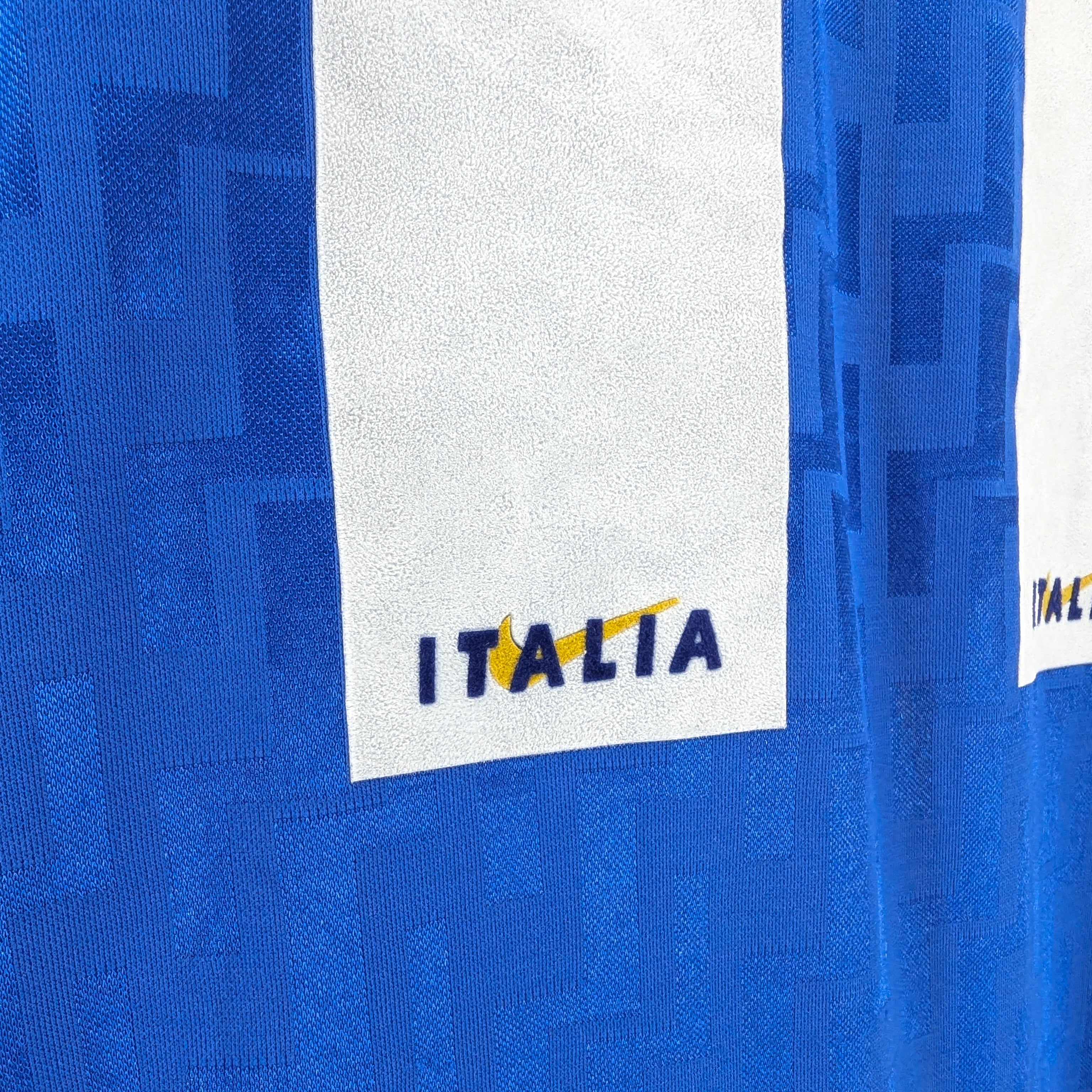Italy home football shirt 1994/96 - (L)