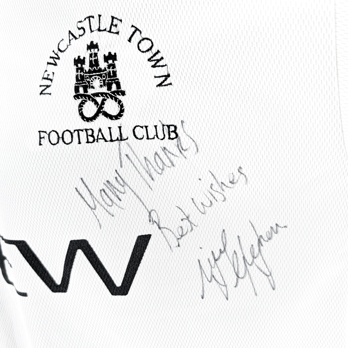 Newcastle Town signed away football shirt 2004/06 - (L)
