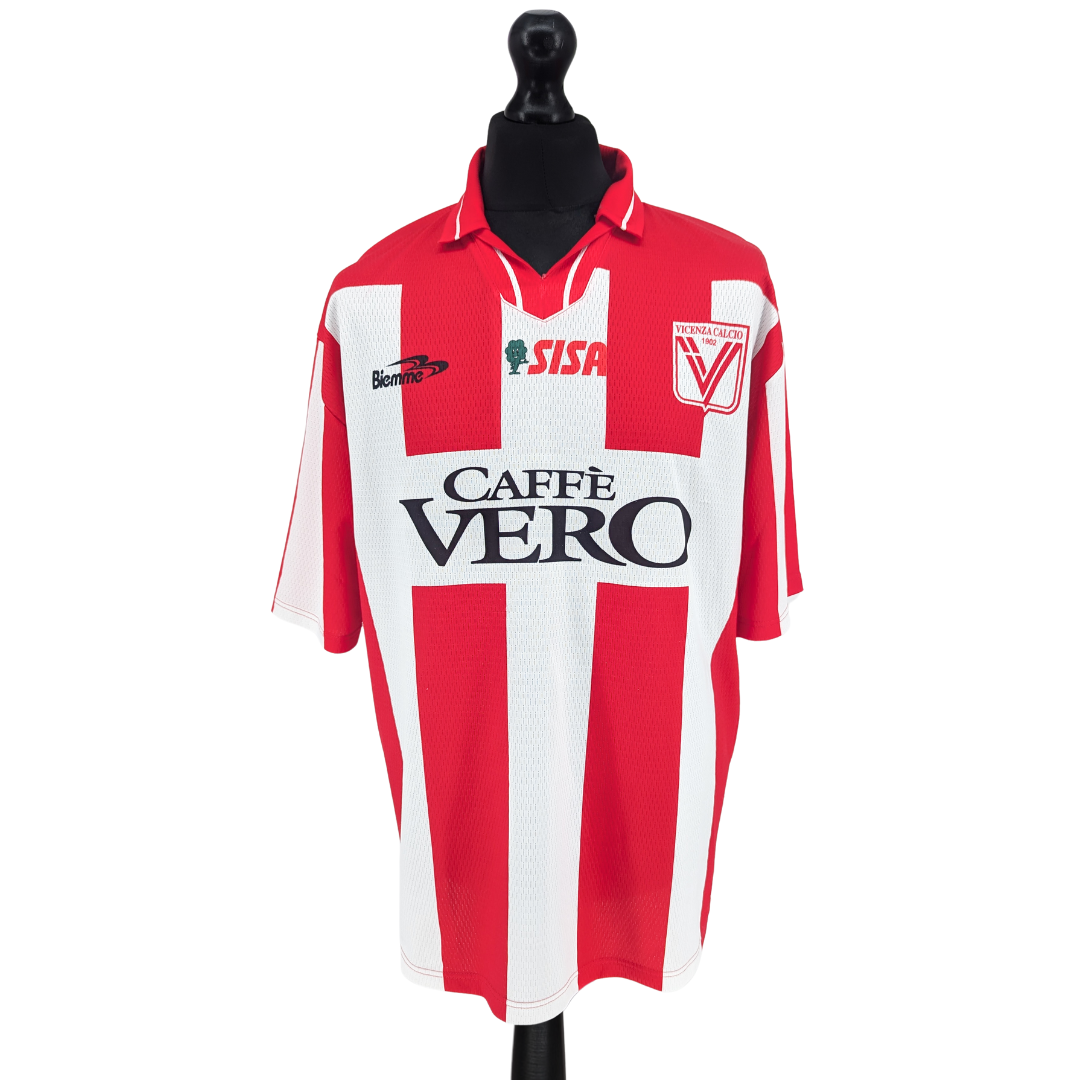 Vicenza home football shirt 2004/05