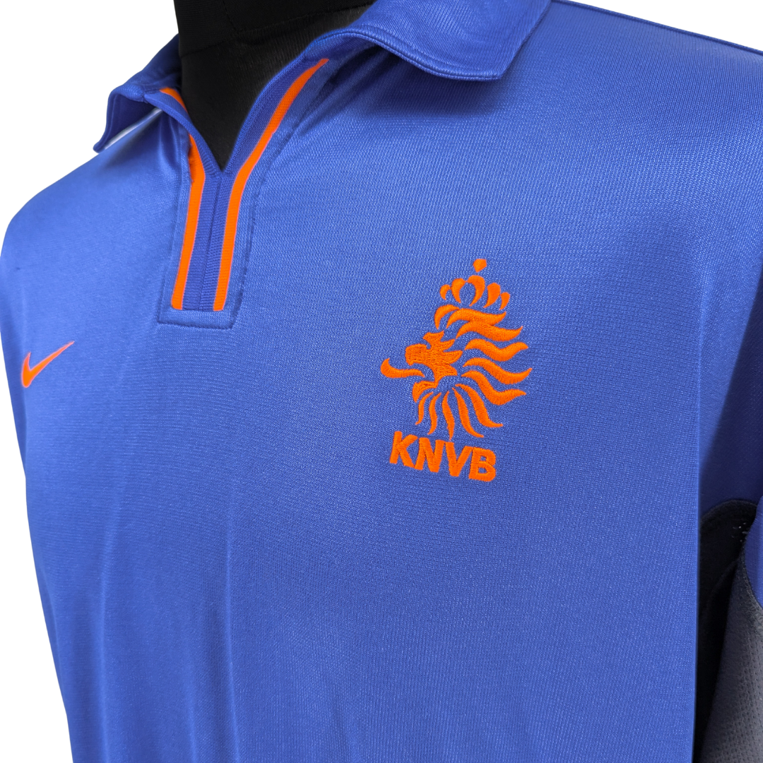 Netherlands away football shirt 2000/02