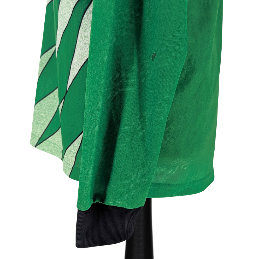 Umbro template football shirt 1990s - (L)