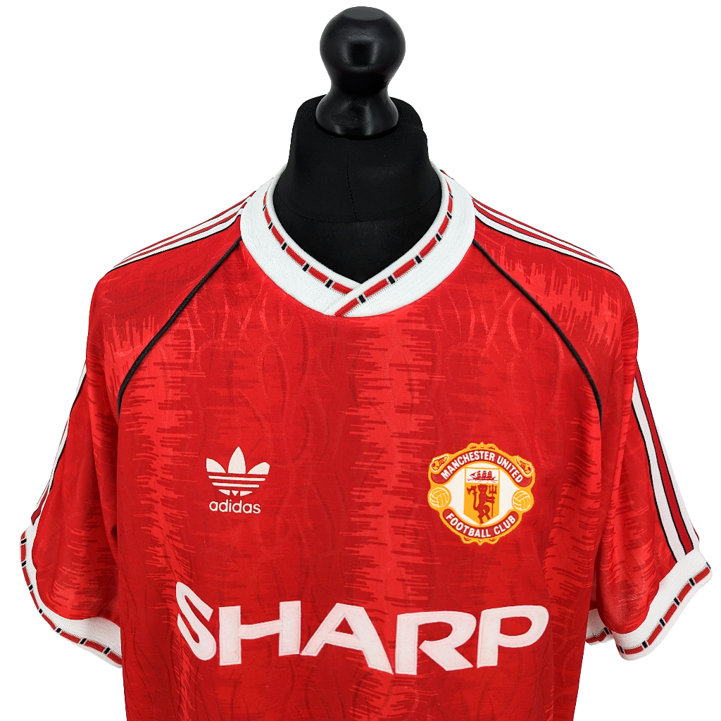 Manchester United home football shirt 1990/92