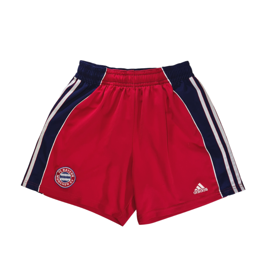 Bayern Munich home football shorts 1999/01